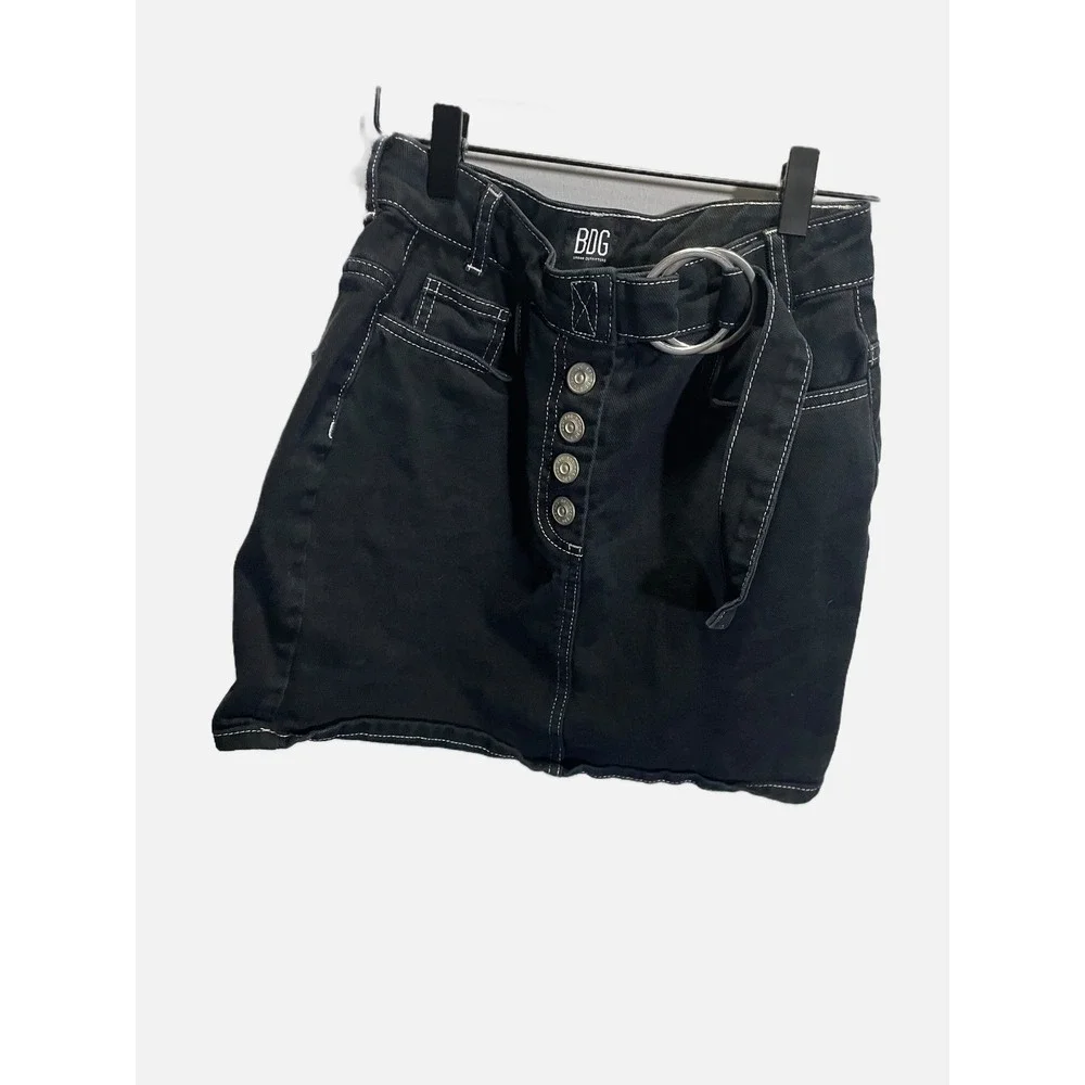 BDG Denim Mini Skirt Womens Small Black Excellent Contrast Stitch‎ Belted